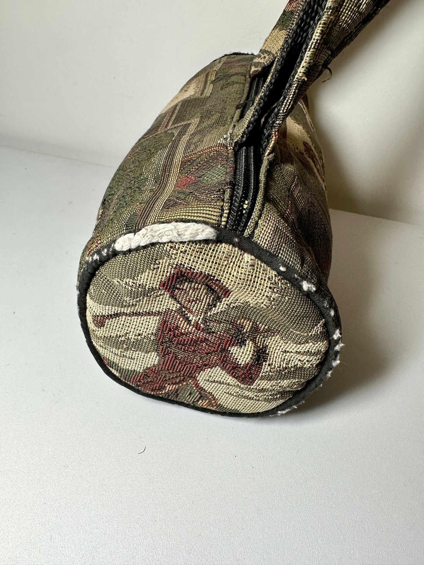 Vintage Women’s Golf Tapestry Baguette