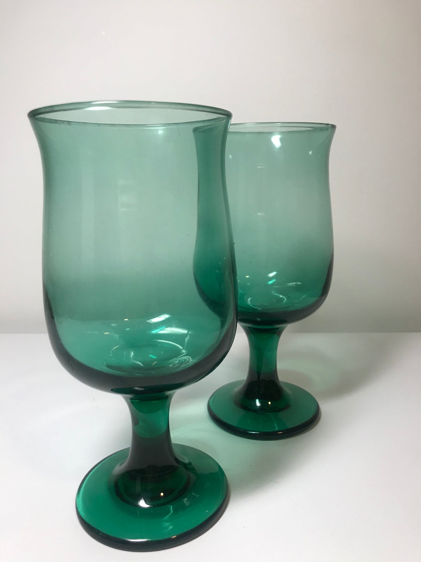 Libbey Teardrop Juniper Green Goblet Glasses (Set of 2)