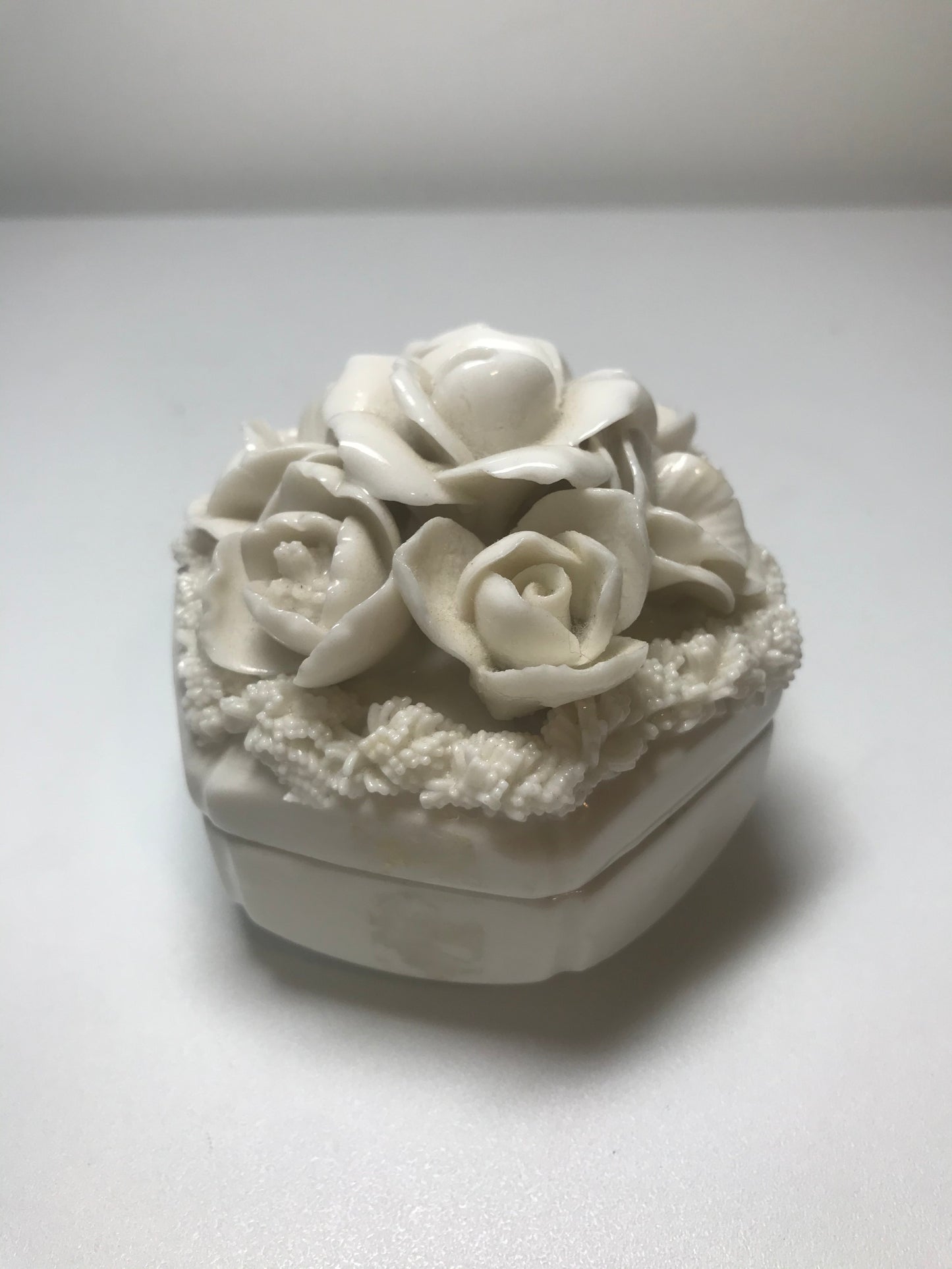 Porcelain Flower Top Trinket/Jewelry Box