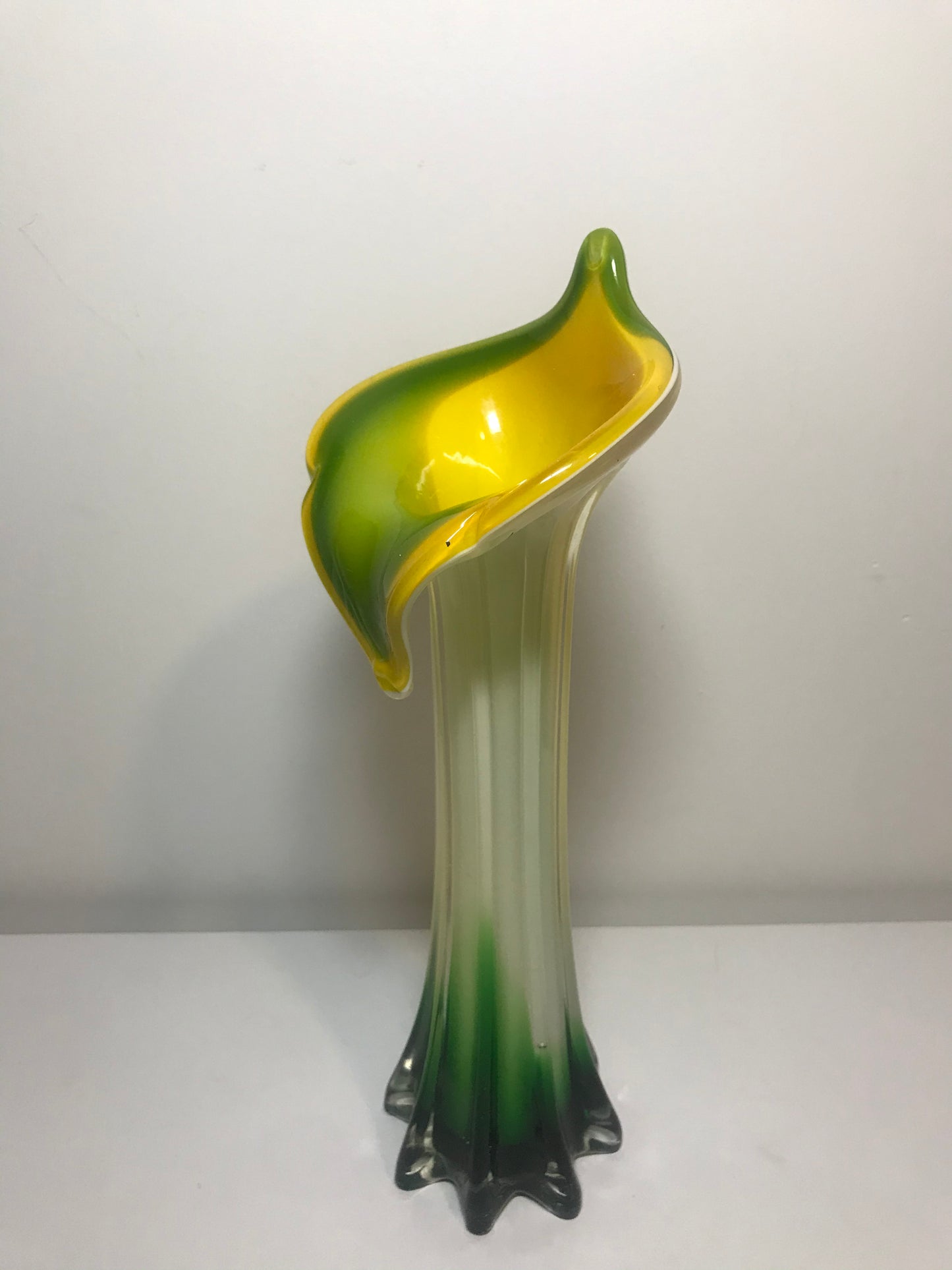 Green and Yellow Art Glass Calla Lily Vase