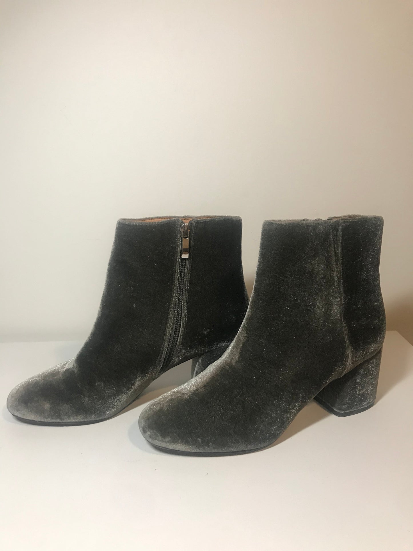 Franco Sarto Grey Velvet Booties (Size 7M)