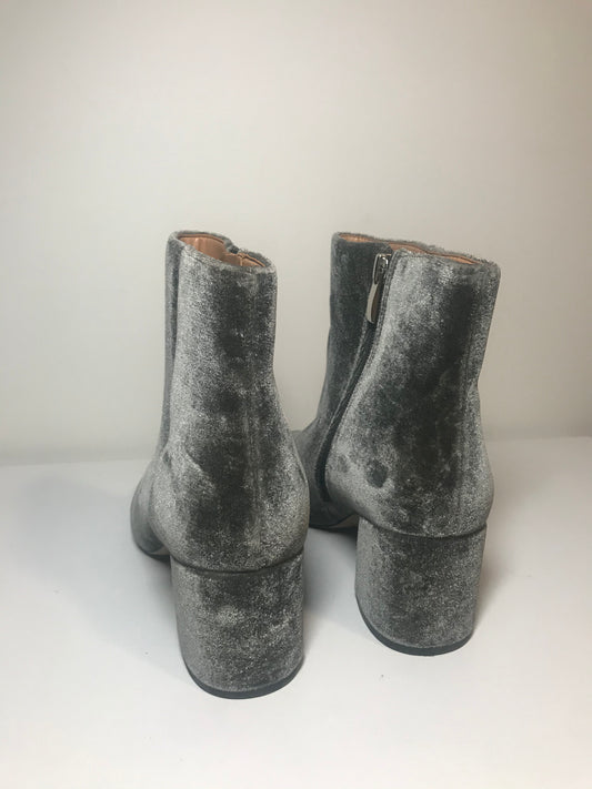 Franco Sarto Grey Velvet Booties (Size 7M)