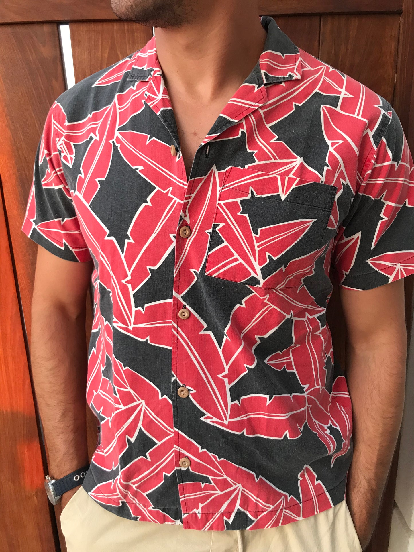 Vintage Hobie Red Palm Print Button Down Shirt (Size M)