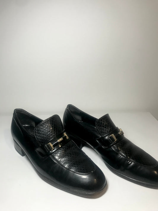 Vintage Florsheim Black Leather Horse Bit Dress Shoes (Size 10.5M)