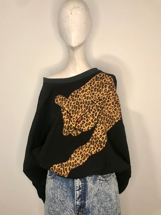 Vintage 1980 Black Leopard Pull Over (Size XL)