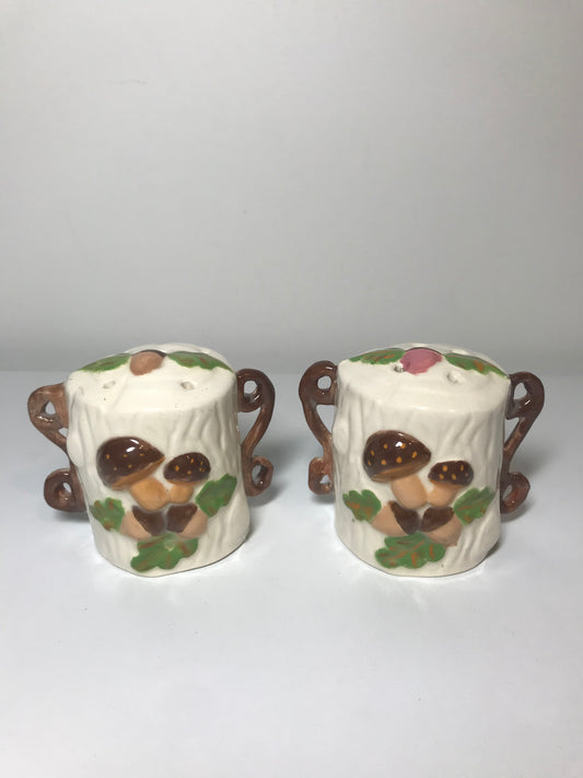 Vintage Mushroom Salt and Pepper Shakers